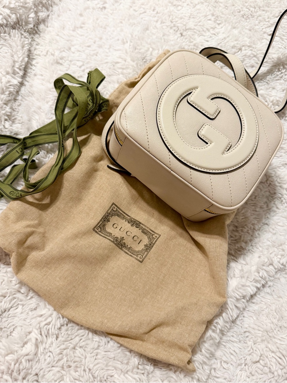 Gucci Blondie Top Handle Bag- Cream